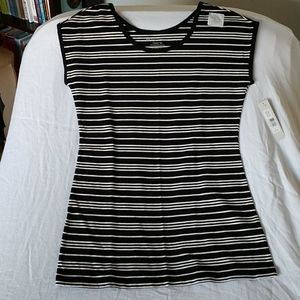 Black andcwhite strip Decollection classic tee nwt